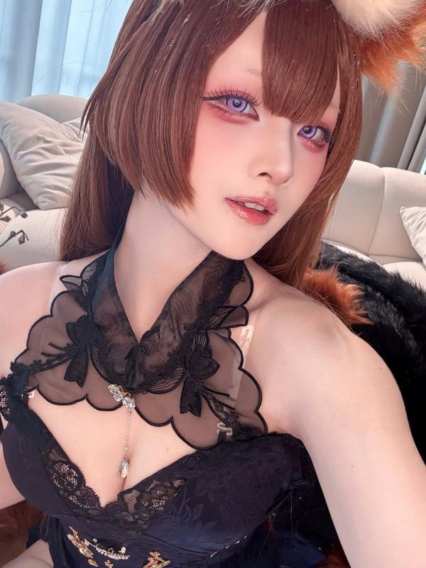    屿鱼 - 碧蓝航线天城COS私房照，高叉黑纱礼服，极致诱惑cosplay第64张图片