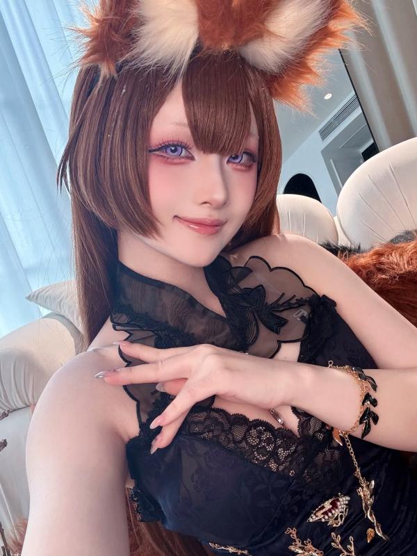    屿鱼 - 碧蓝航线天城COS私房照，高叉黑纱礼服，极致诱惑cosplay第65张图片