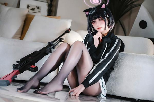    双木扶苏 - 蓝色档案杏山和纱Cosplay私房照，猫耳少女的甜美诱惑 [34P]第14张图片