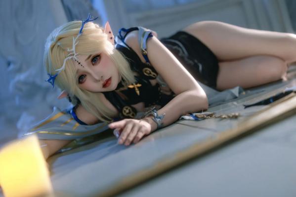    阿薰kaOri卡提希娅：精致精灵Cosplay幻想大片，空灵女神降临，极致性感角色扮演[133P]第13张图片