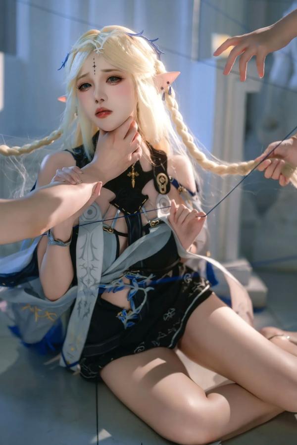    阿薰kaOri卡提希娅：精致精灵Cosplay幻想大片，空灵女神降临，极致性感角色扮演[133P]第22张图片