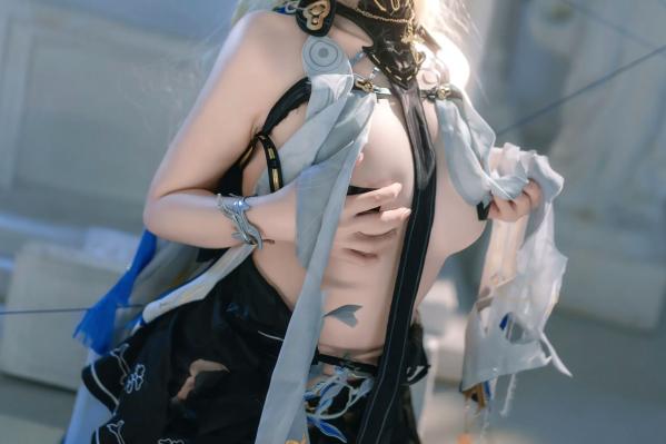    阿薰kaOri卡提希娅：精致精灵Cosplay幻想大片，空灵女神降临，极致性感角色扮演[133P]第77张图片