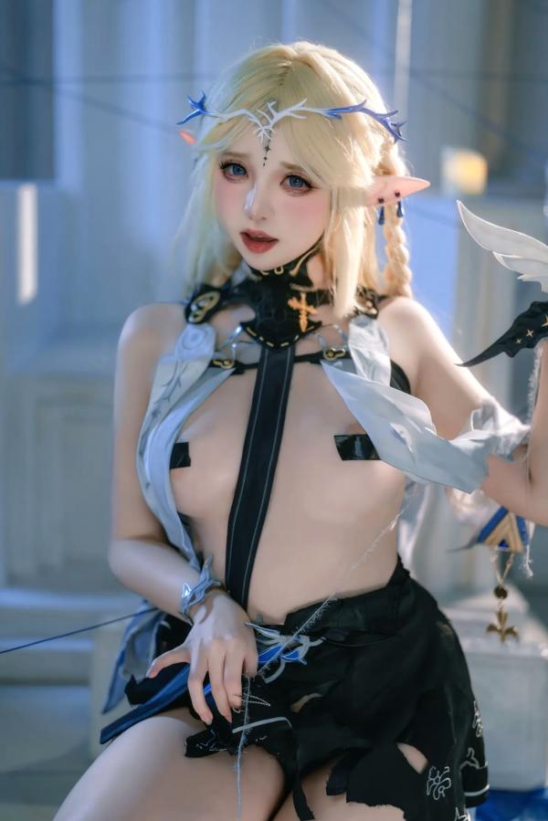    阿薰kaOri卡提希娅：精致精灵Cosplay幻想大片，空灵女神降临，极致性感角色扮演[133P]第84张图片