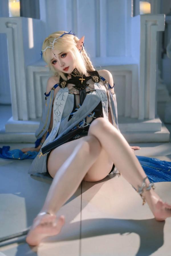    阿薰kaOri卡提希娅：精致精灵Cosplay幻想大片，空灵女神降临，极致性感角色扮演[133P]第98张图片