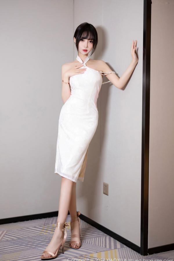    XiaoYu语画界-玥儿玥er白色改良露肩旗袍私房，演绎纯欲风性感诱惑，绝美脸蛋与白皙肌肤尽显极致女神风范第3张图片