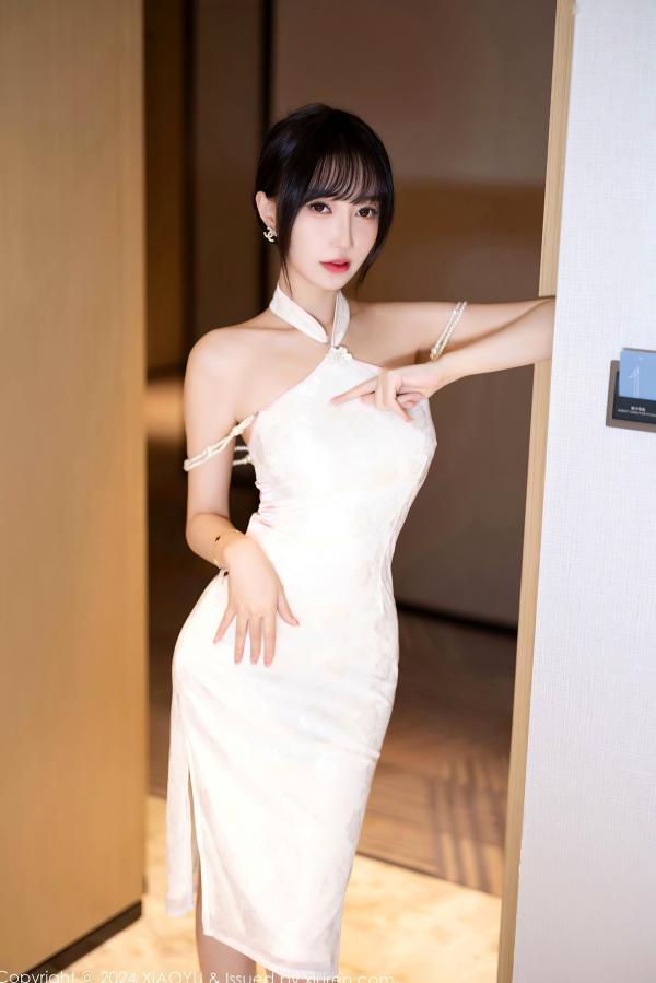    XiaoYu语画界-玥儿玥er白色改良露肩旗袍私房，演绎纯欲风性感诱惑，绝美脸蛋与白皙肌肤尽显极致女神风范第4张图片