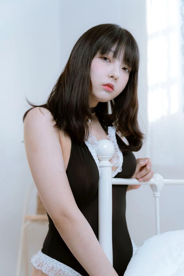    韩国美女-Hansom-黑色内衣白色内衣爆乳-ArtGravia-389第5张图片