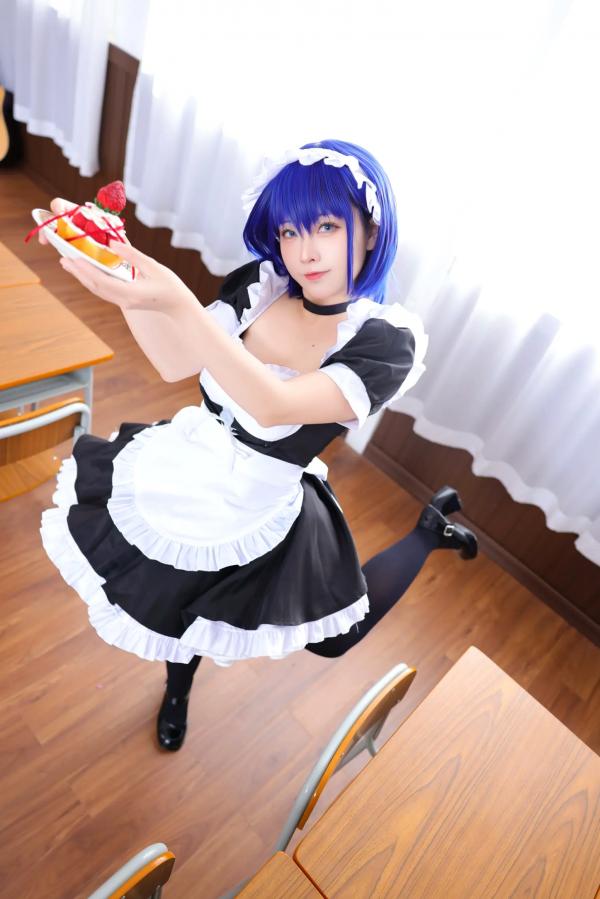    G44不会受伤 枫与玲二次元女仆装Cosplay，绝美蓝发气质美女室内私房写真[49P]第15张图片