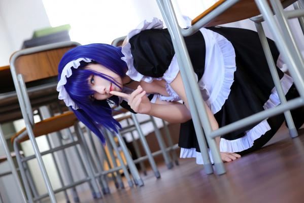    G44不会受伤 枫与玲二次元女仆装Cosplay，绝美蓝发气质美女室内私房写真[49P]第38张图片