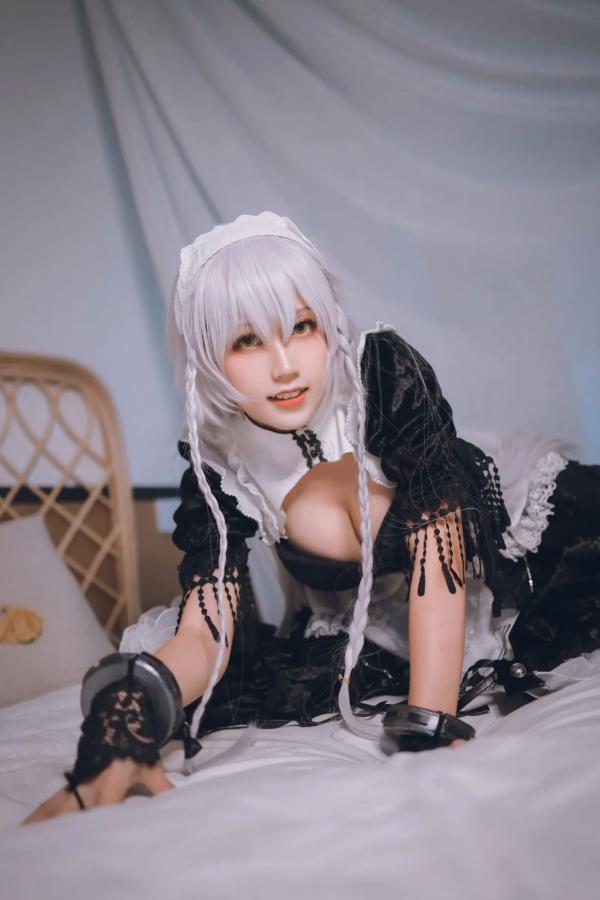    流年不停_w - 碧蓝航线 赫敏 COSPLAY 精致女仆装私房照 娇俏诱惑美图 [32P]第15张图片
