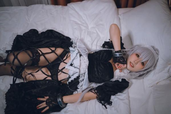    流年不停_w - 碧蓝航线 赫敏 COSPLAY 精致女仆装私房照 娇俏诱惑美图 [32P]第26张图片