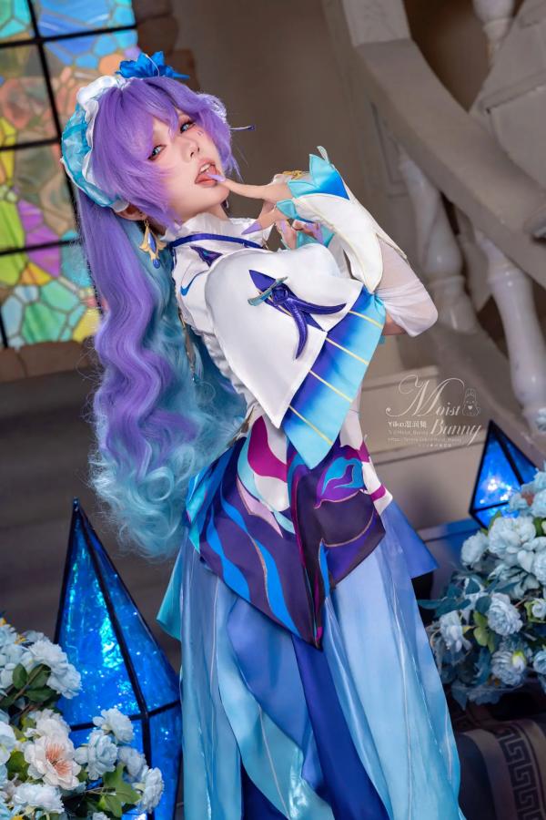    咬一口兔娘《鸣潮》坎特蕾拉高还原Cosplay，性感魅惑神还原、绝美湿身视觉冲击 [114P]第8张图片