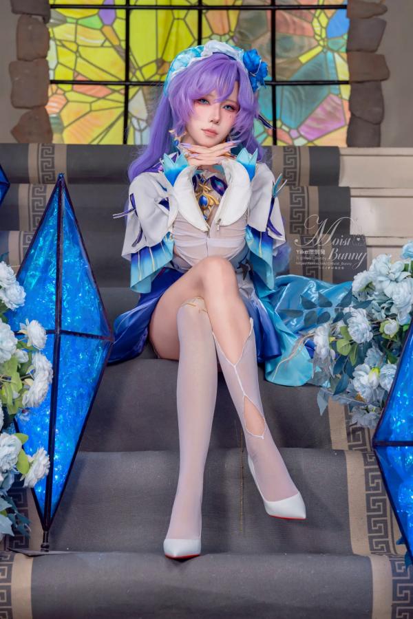    咬一口兔娘《鸣潮》坎特蕾拉高还原Cosplay，性感魅惑神还原、绝美湿身视觉冲击 [114P]第9张图片