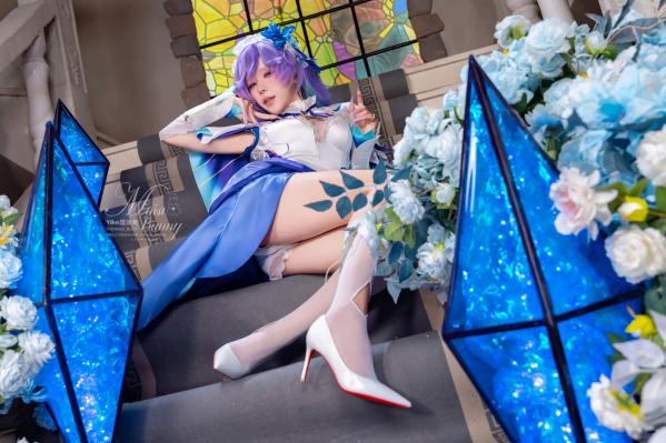    咬一口兔娘《鸣潮》坎特蕾拉高还原Cosplay，性感魅惑神还原、绝美湿身视觉冲击 [114P]第13张图片