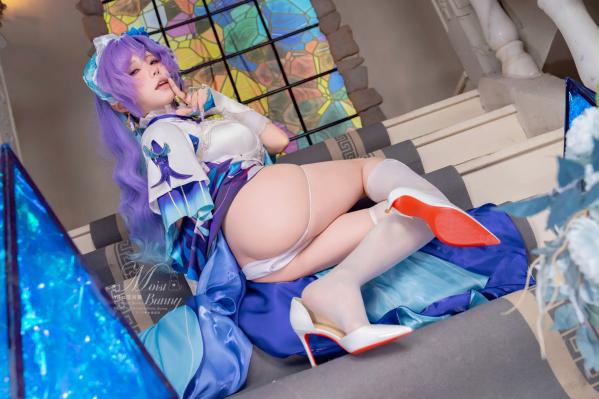    咬一口兔娘《鸣潮》坎特蕾拉高还原Cosplay，性感魅惑神还原、绝美湿身视觉冲击 [114P]第23张图片