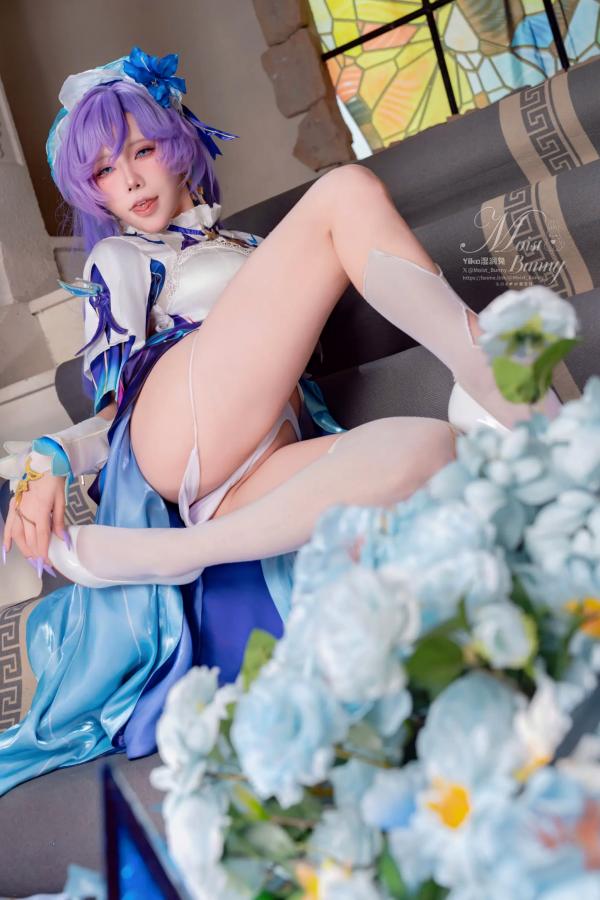    咬一口兔娘《鸣潮》坎特蕾拉高还原Cosplay，性感魅惑神还原、绝美湿身视觉冲击 [114P]第24张图片