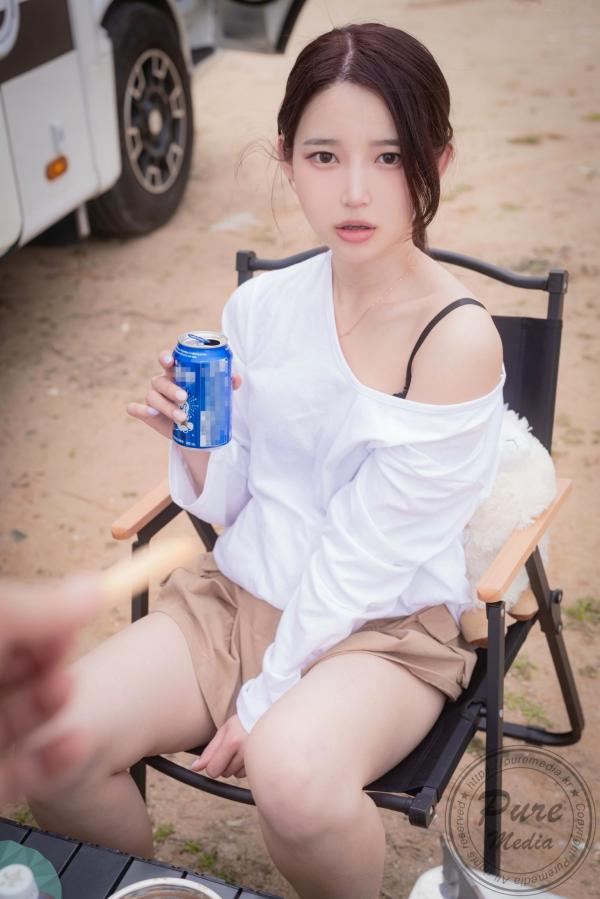    韩国美女Yeha野营车内的激情假期：私拍大尺度居家诱惑，极致身材尽显无遗第47张图片