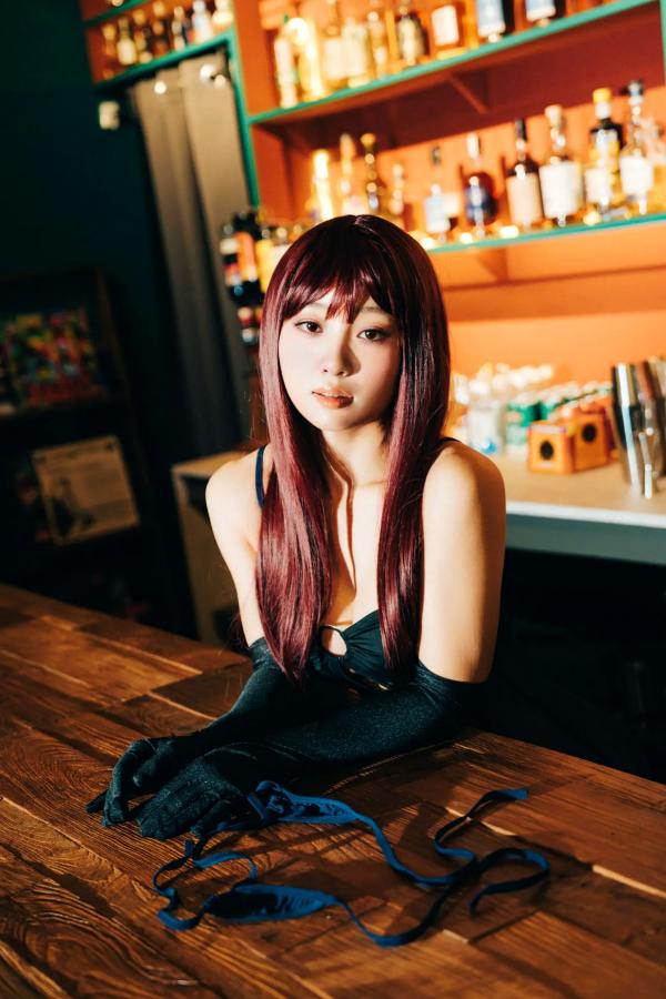    Haivia Black Snow - 秘密酒吧私房写真，性感冷艳，御姐诱惑 [132P]第7张图片