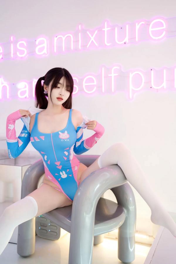   白露lulu - 守望先锋COSPLAY私房写真，极致身材诱惑，高颜值女神大尺度展示 [85P]第19张图片