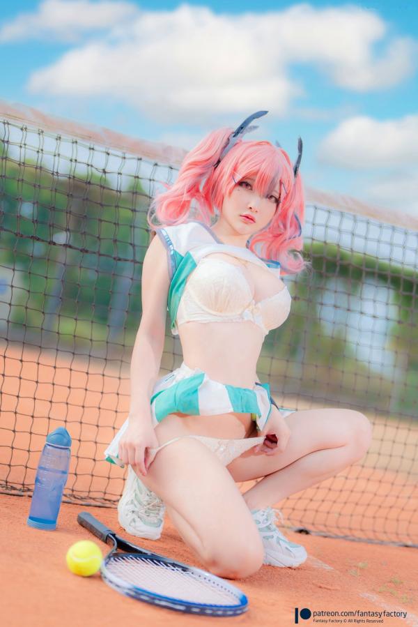    Fantasy-Factory 小丁Ding 碧蓝航线布莱默顿Cosplay网球宝贝性感大尺度私房照第7张图片
