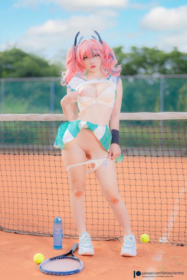    Fantasy-Factory 小丁Ding 碧蓝航线布莱默顿Cosplay网球宝贝性感大尺度私房照第9张图片