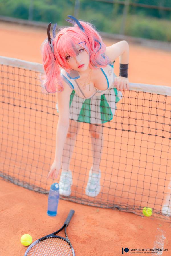    Fantasy-Factory 小丁Ding 碧蓝航线布莱默顿Cosplay网球宝贝性感大尺度私房照第10张图片