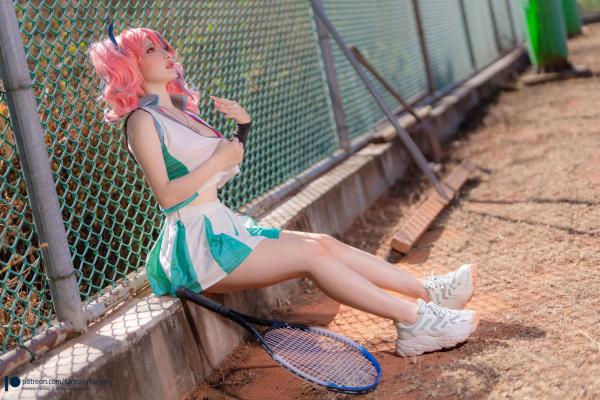    Fantasy-Factory 小丁Ding 碧蓝航线布莱默顿Cosplay网球宝贝性感大尺度私房照第24张图片