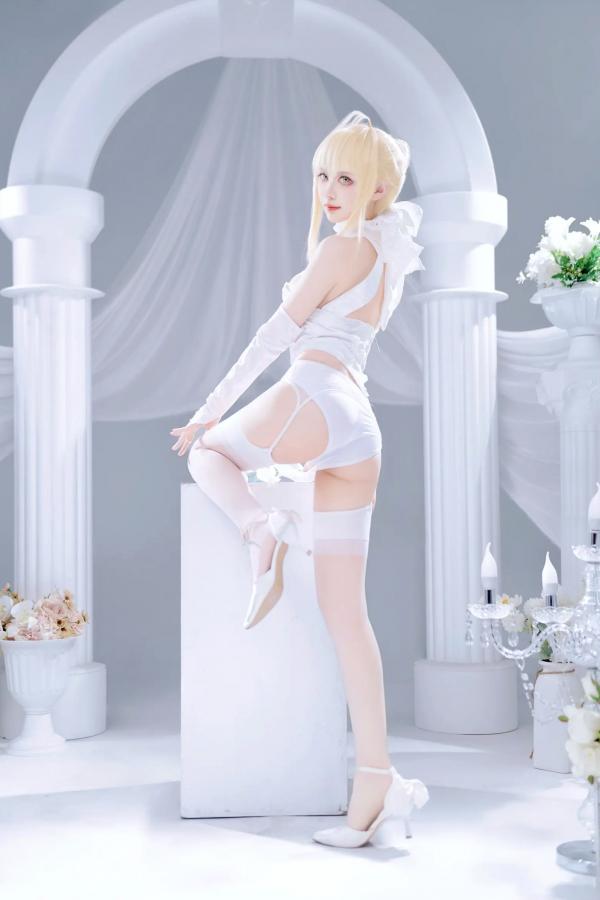    Shika小鹿鹿 - FGO Saber花嫁 [22P] 纯白蕾丝梦幻COS精品画册，绝美花嫁妆造演绎圣洁女神魅力第19张图片