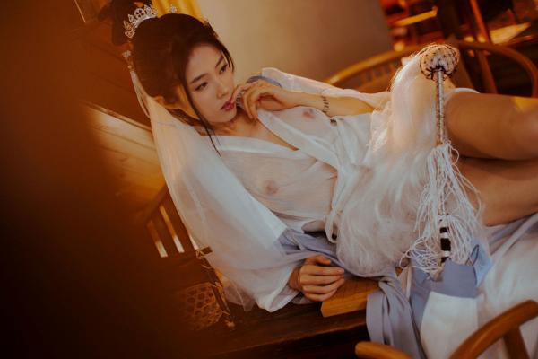    《钛合金TiTi-無生一炁》古风私房写真：棋子点缀薄纱缠身，演绎绝美仙侠艺术第19张图片