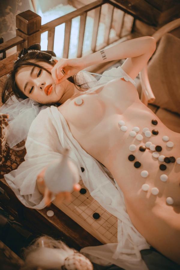    《钛合金TiTi-無生一炁》古风私房写真：棋子点缀薄纱缠身，演绎绝美仙侠艺术第34张图片