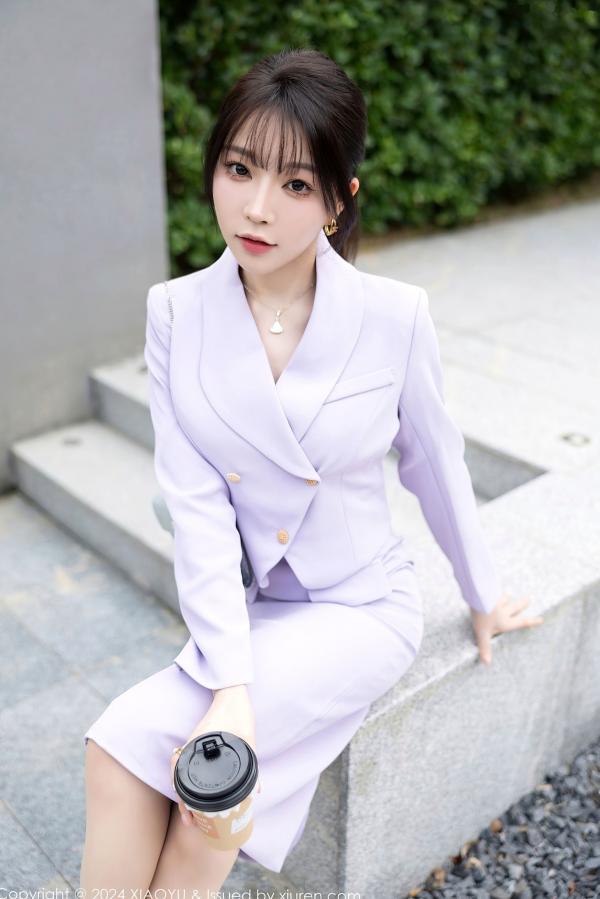 徐莉芝Booty 陈芝  XiaoYu语画界-1178-徐莉芝：淡紫色OL裙装与蕾丝内衣的职场诱惑，极品私房照全集，展现曼妙曲线的性感女神第10张图片