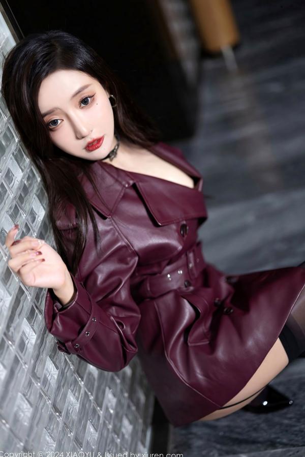 王馨瑶   XiaoYu语画界-1177-王馨瑶yanni-暗红皮夹克御姐风-黑色蕾丝内衣搭配黑丝-冷艳极品女神私房照-2024.01.03第14张图片