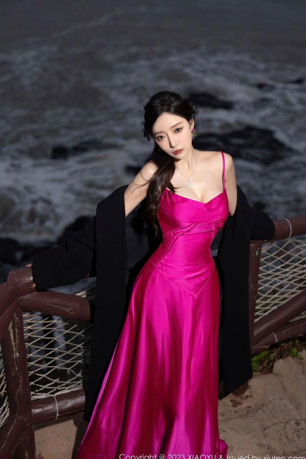 王馨瑶   XiaoYu语画界1174期：王馨瑶yanni极致诱惑，粉色吊带长裙与黑色蕾丝私房大片，无圣光超清写真第1张图片