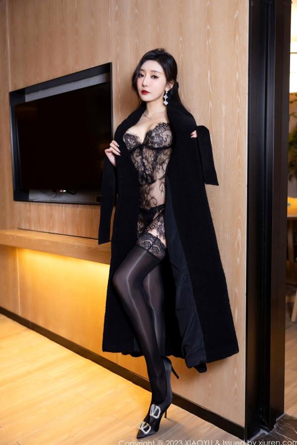 王馨瑶   XiaoYu语画界1174期：王馨瑶yanni极致诱惑，粉色吊带长裙与黑色蕾丝私房大片，无圣光超清写真第30张图片