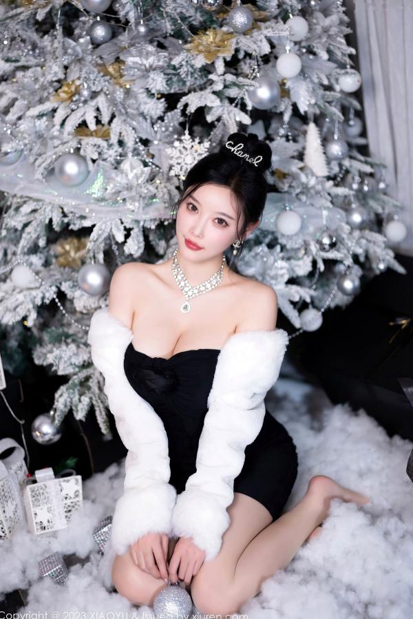 杨晨晨 sugar小甜心CC  XiaoYu语画界-杨晨晨Yome：圣诞主题兔女郎诱惑，性感漆皮装搭配网袜，极致大尺度视觉盛宴第6张图片