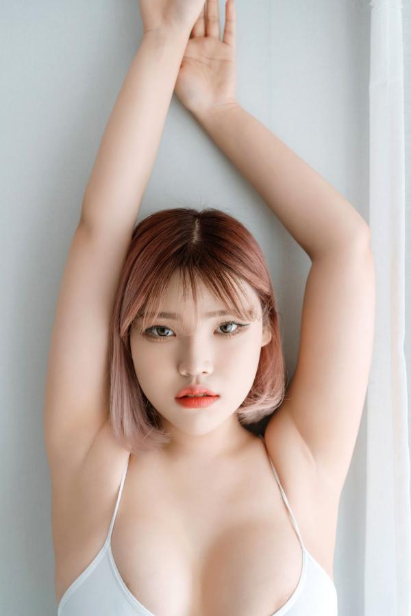    韩国美女Hwa私房写真：短发白衣清新诱惑，简约大片完美诠释纯欲自然美，ArtGravia-398第8张图片