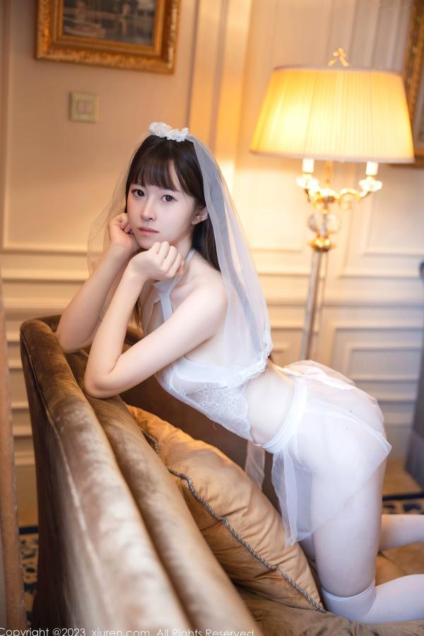    秀人网林悠悠：纯白蕾丝情趣婚纱私房写真，清纯头纱下的极致诱惑与曼妙曲线展露第34张图片