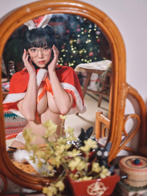    韩国美女Jang Joo Isabella圣诞诱惑装，ArtGravia红色丝带缠绕私房照，白嫩好身材与节日礼物风格大尺度写真第98张图片