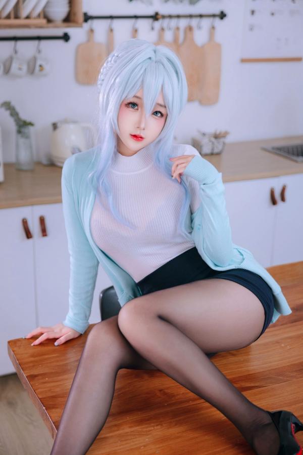    日奈娇-未亡人雪女角色扮演私房摄影，清冷蓝发魅惑性感内衣与居家美腿诱惑第15张图片