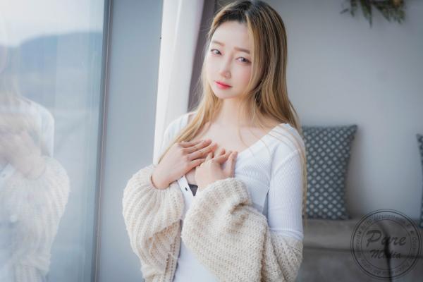    韩国美女Raon-极致诱惑写真-黑色蕾丝内衣与黑丝魅惑-Pure-Media-284第12张图片