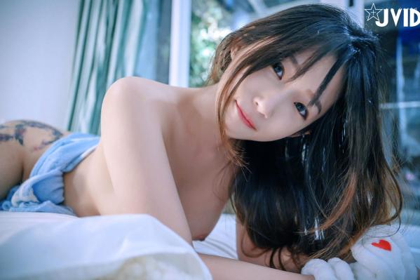    JVID-肉包Mini-首次大尺度居家透视私房写真-兔女郎诱惑-No.577-2021.10.20第107张图片