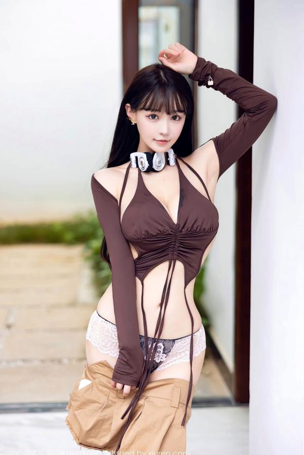    HuaYang花漾-568-朱可儿Flora：咖啡色露背美少女与极致黑蕾丝内衣私房写真，火辣曲线尽显诱惑第13张图片