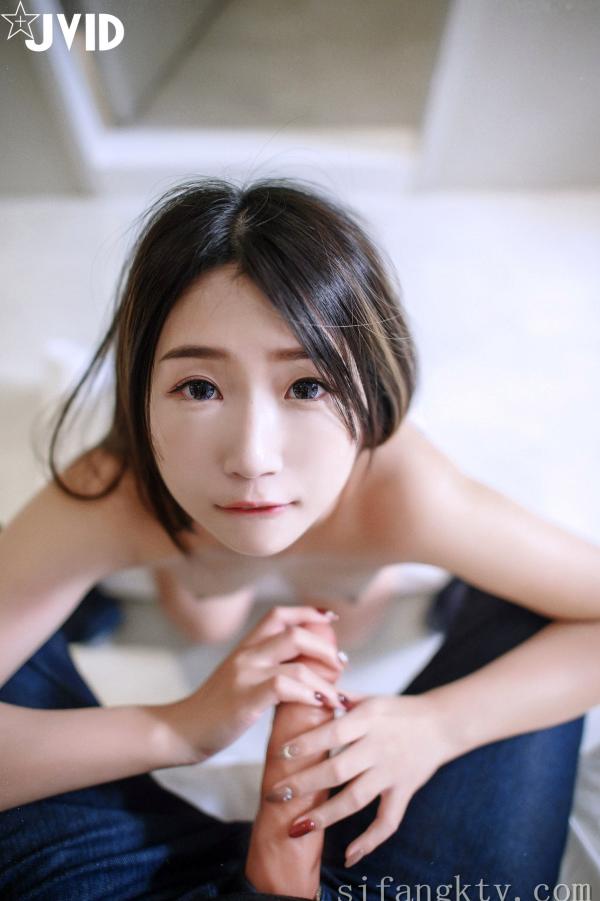    JVID-肉包Mini：白色蕾丝透视睡裙私房写真，手持红玫瑰展现纯欲诱惑，大尺度女神唯美瞬间-No.621-2022.03.17第131张图片