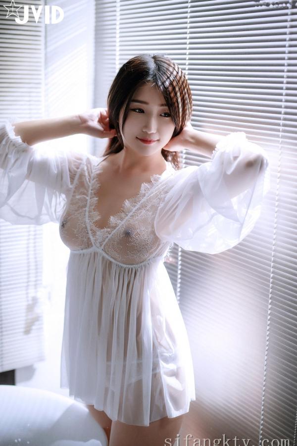    JVID-肉包Mini：白色蕾丝透视睡裙私房写真，手持红玫瑰展现纯欲诱惑，大尺度女神唯美瞬间-No.621-2022.03.17第174张图片
