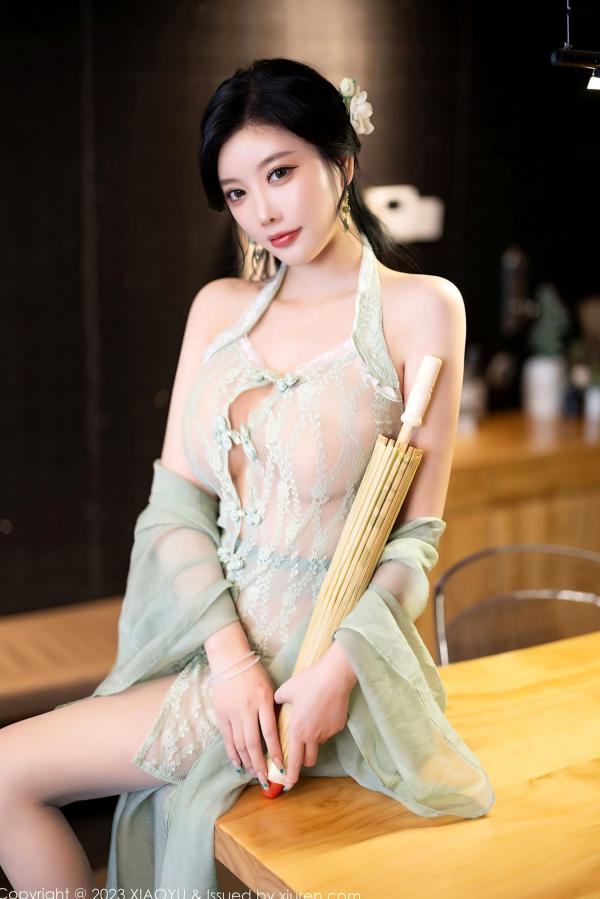 杨晨晨 杨晨晨Yome  语画界杨晨晨Yome：清新淡绿蕾丝诱惑私房写真，极致女神曲线，无圣光艺术大尺度第48张图片