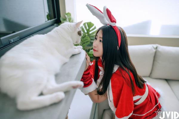    JVID-肉包Mini-邻家の美乳少女来送圣诞礼物-居家私房大尺度写真圣诞福利-2022.12.24第51张图片