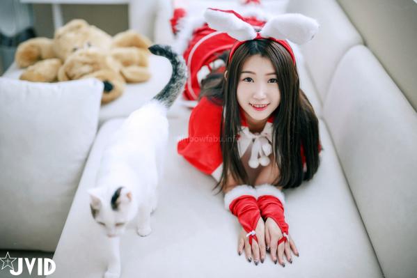    JVID-肉包Mini-邻家の美乳少女来送圣诞礼物-居家私房大尺度写真圣诞福利-2022.12.24第58张图片