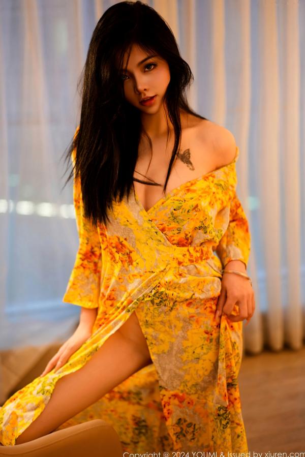    YouMi尤蜜荟-媛宝儿boa-黄色印花长裙私房写真，大尺度极致诱惑显傲人曲线第25张图片