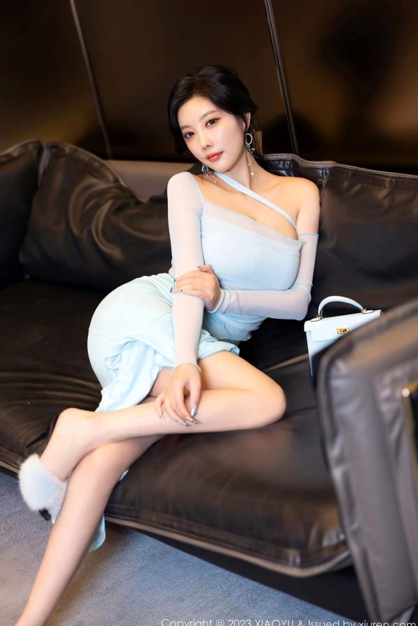杨晨晨 sugar小甜心CC  XiaoYu语画界-1139-杨晨晨Yome-淡蓝色蕾丝睡衣与优雅长裙，私房室内视觉盛宴，气质女神性感写实，无圣光大尺度唯美写真第10张图片