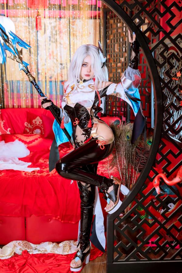    Byoru - Shenhe (Genshin Impact) [66P] 原神申鹤大尺度私房照，极致性感角色扮演，冷艳女神的高颜值视觉盛宴。第7张图片
